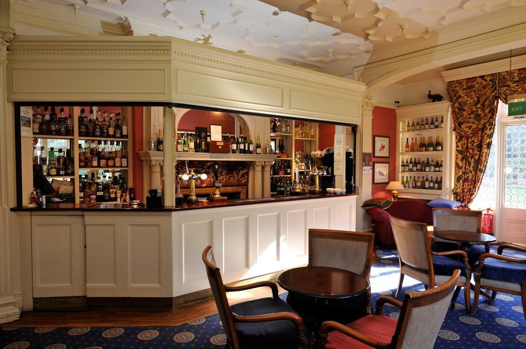 Best Western Plus Grim'S Dyke Hotel Harrow Esterno foto